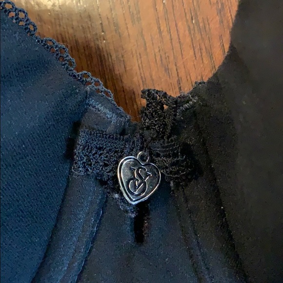 Victoria Secret abra - Picture 2 of 4